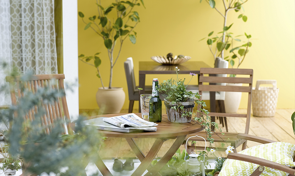 「おうちも家族もえがおに・・！」 「自分たちでも頼みたい会社に！」 そうなりたいと願い、 みなさまのもとへ”笑顔”で”元気”に